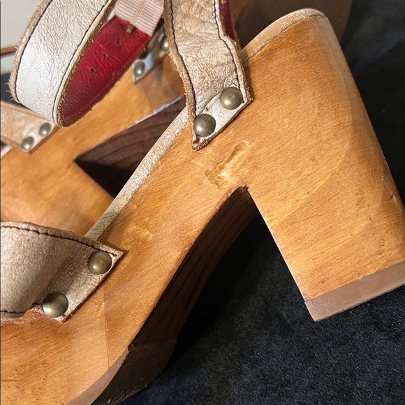BED STU kalah strappy white distressed leather wooden platform heels Size 8 - Picture 15 of 17